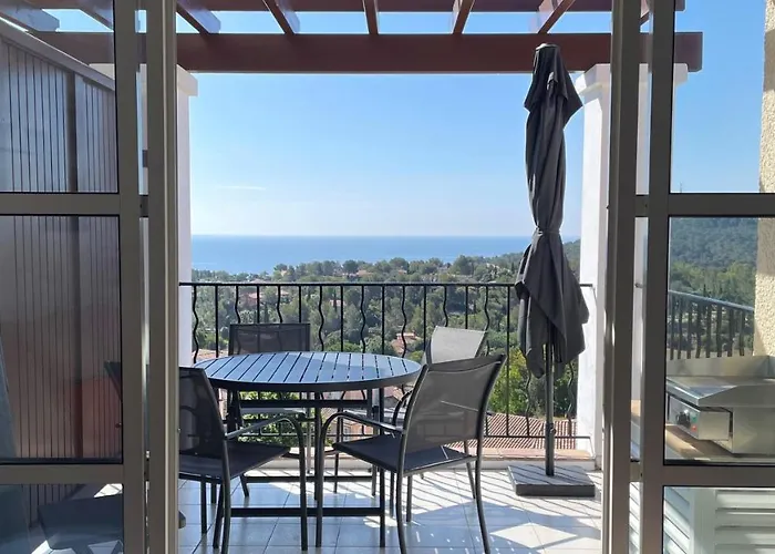 Lägenhet Cosyrefuges - Le Refuge Des Goelands Saint-Raphaël